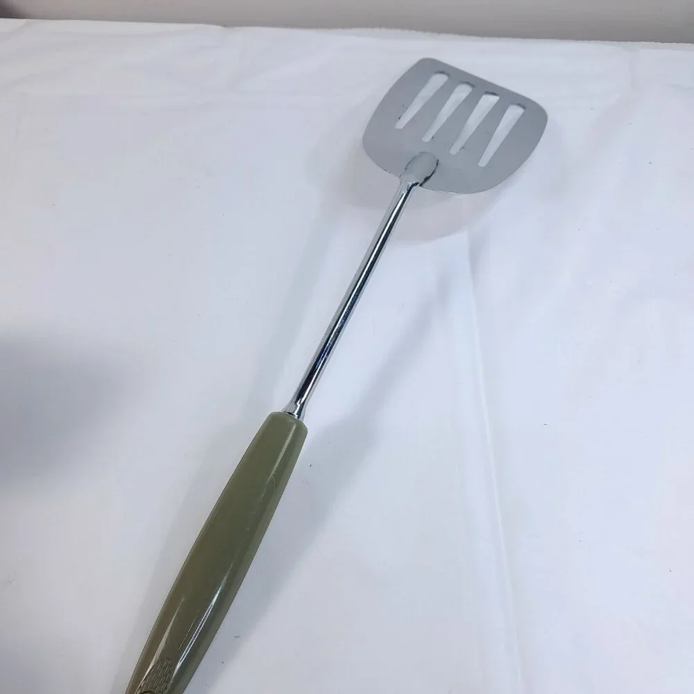 Vintage EKCO USA Chromium Plated Slotted Spatula turner Avocado‎ Green Handle